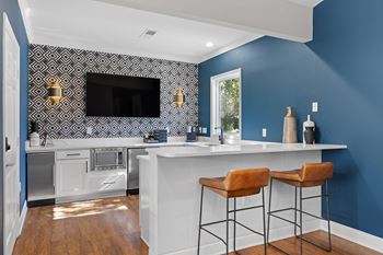 Clubhouse with coffee bar and lounge